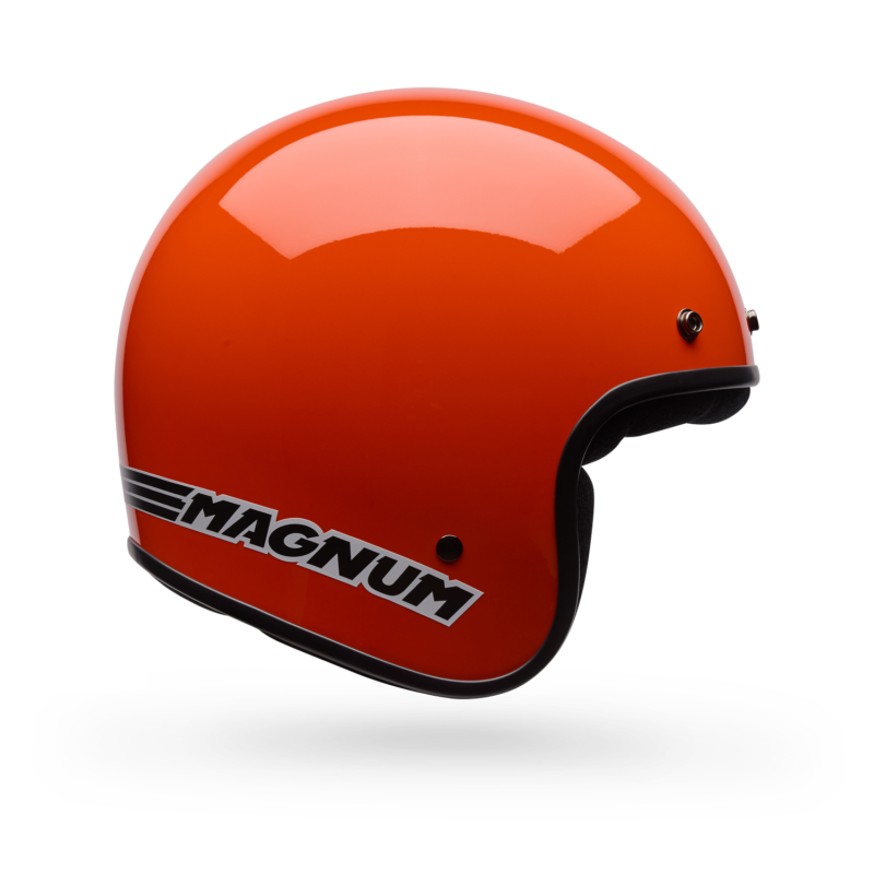 Capacete jet Bell Magnum Solid ECE Orange laranja, perspetiva traseira de três quartos